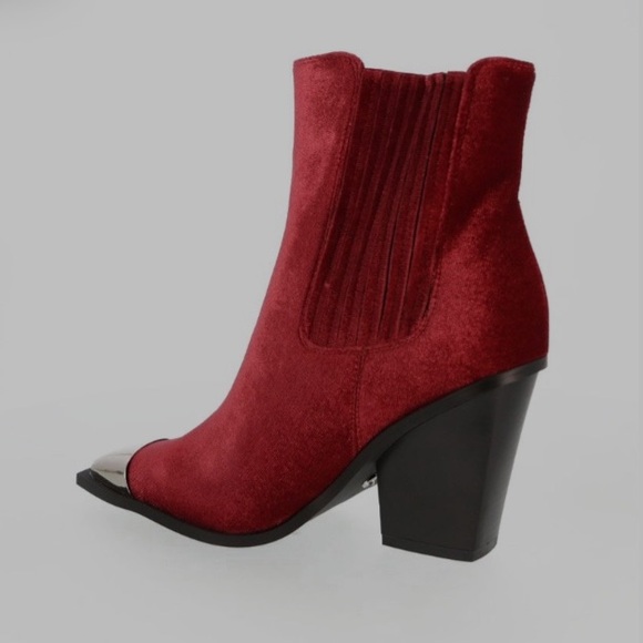 NWT Azalea Wang Velvet Metallic Toe Western Boot - Picture 2 of 9